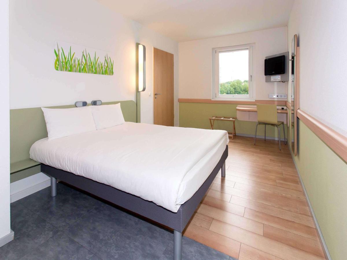 Ibis Budget Augsburg City Exterior photo